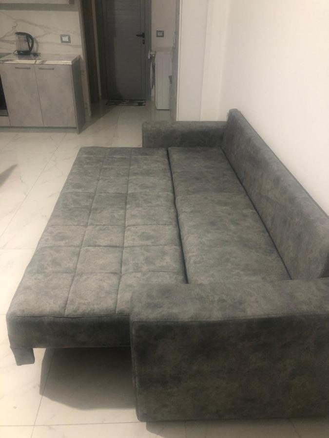 Taku Apartment Sarande Bagian luar foto